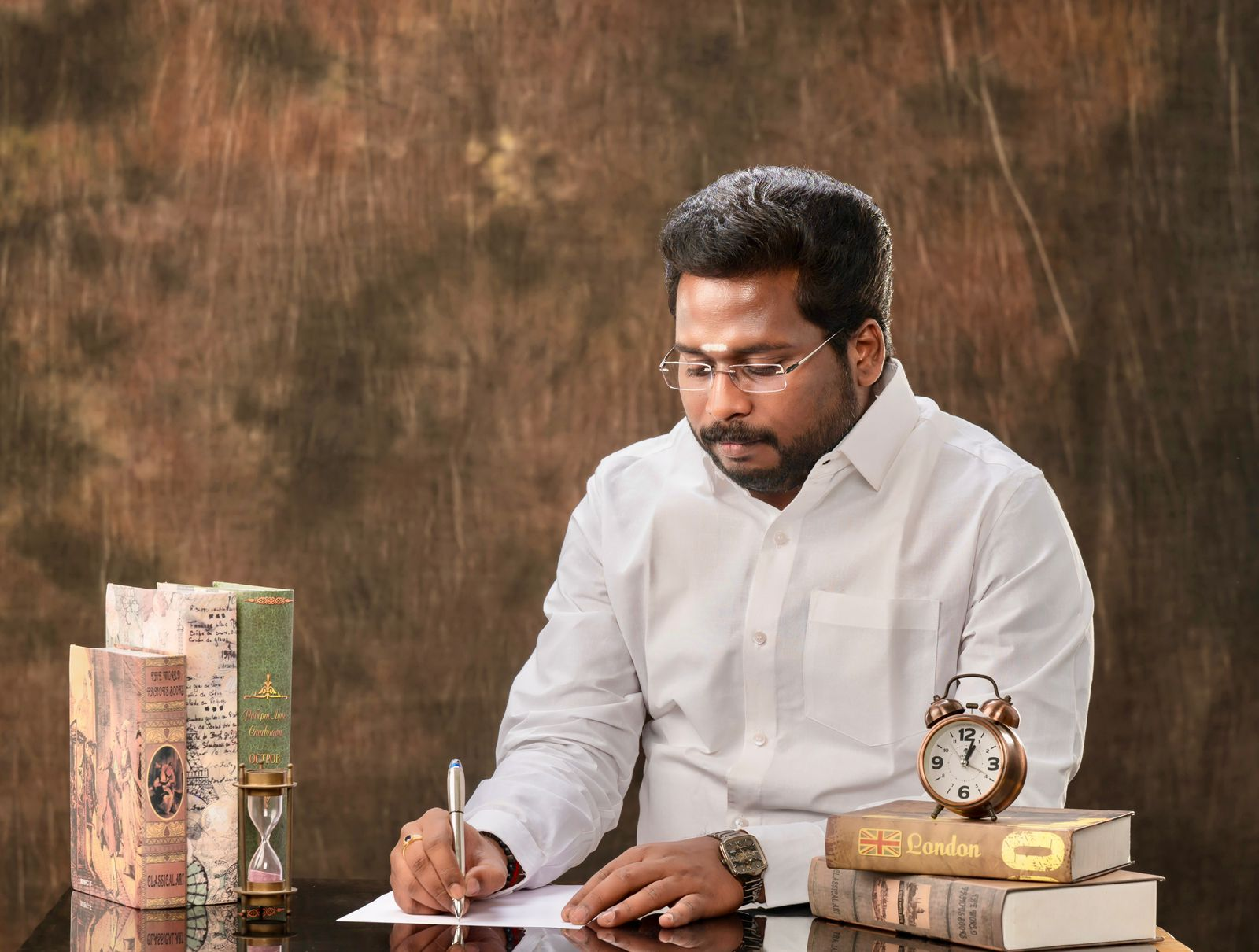 Tiruchi Suriyaa - Advocate and Public Figure